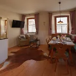 Altes Forsthaus: Wiesental Retreat With Private Apartment